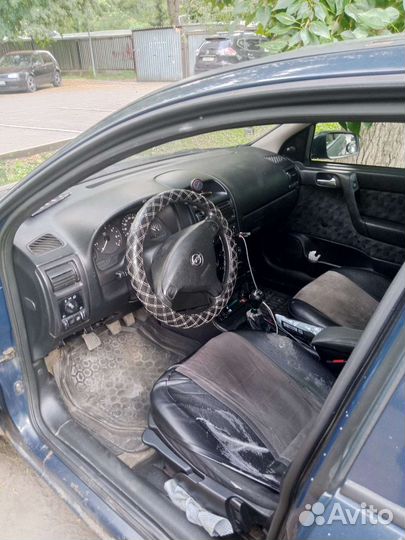 Opel Astra 1.8 МТ, 2000, 350 000 км