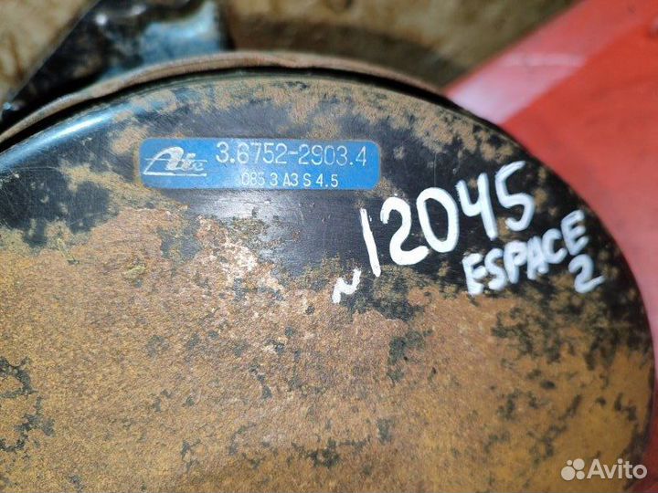 Вакуумный усилитель тормозов Renault Espace 2.2