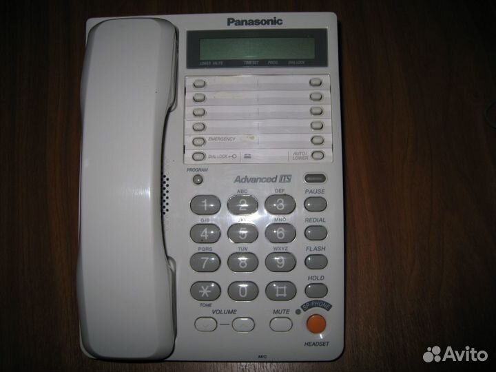 Телефон Panasonic