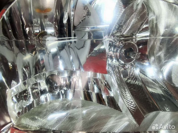 Фара правая с дхо Мерседес Спринтер Классик W909