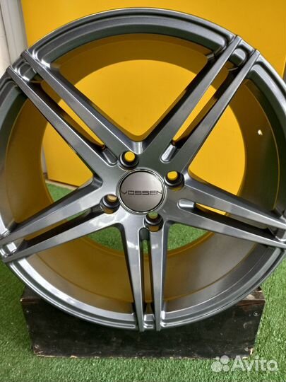 Диск литой R16 4x100