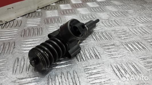 Форсунка дизельная volkswagen jetta 5 (HNK01AL02)