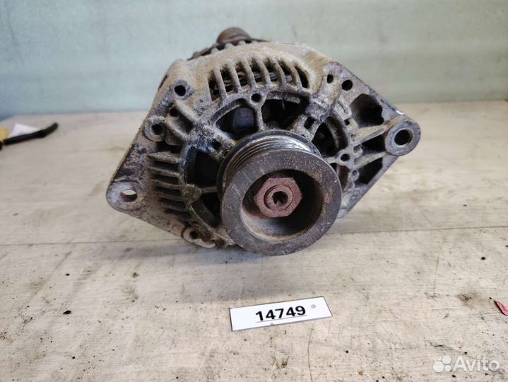 Генератор Renault Laguna 1