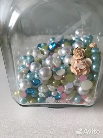 Бумажные цветы, полубусины