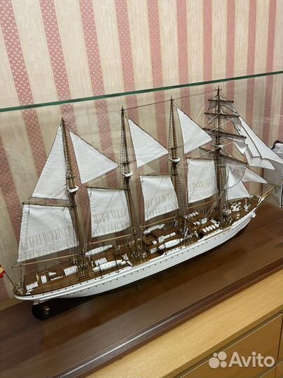 Сборная модель корабля