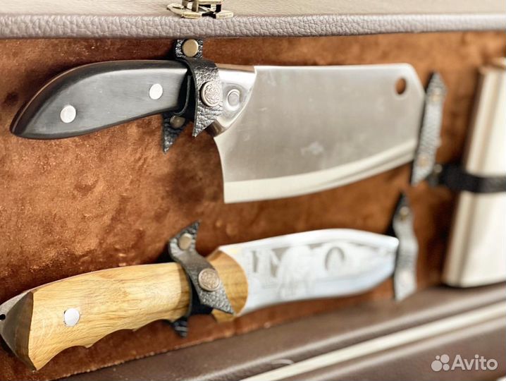 Набор шампуров подарочный в чемодане