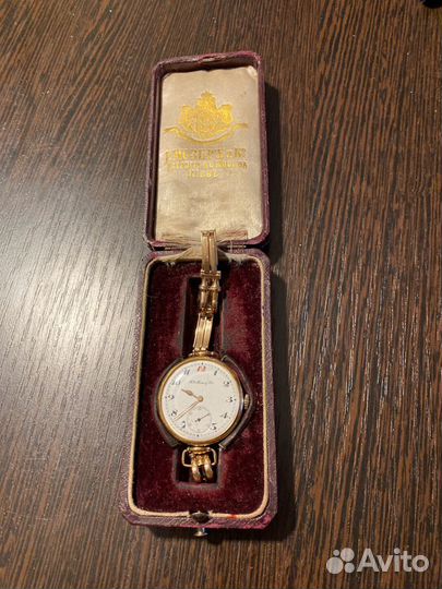Золотые часы с браслетом старинные Г.Мозерь и К
