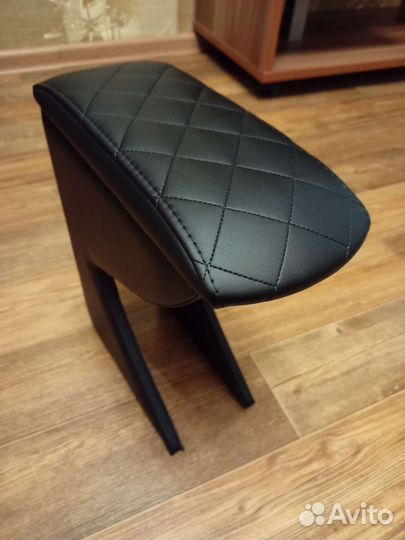 Подлокотник renault logan/sandero 2 stepway