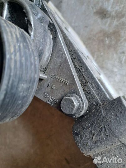 Натяжитель ремня Volvo S80