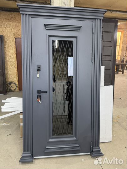 Дверь входная металлическая в дом теплая