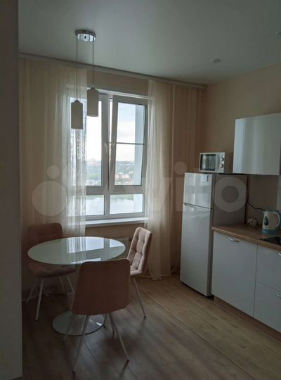 1-к. квартира, 42 м², 21/24 эт.