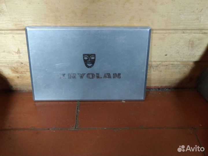 Тени профессиональные