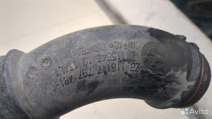 Патрубок интеркулера BMW 1 E87, 2008