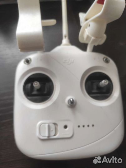 Квадрокоптер dji phantom 3