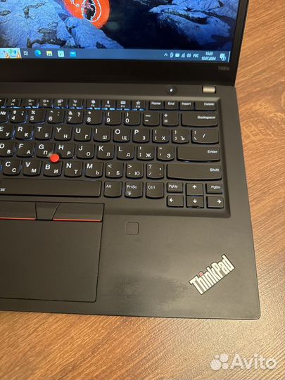 ThinkPad T490s i5-8265u 16gb 256ssd FHDips