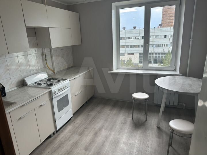 2-к. квартира, 52 м², 5/9 эт.