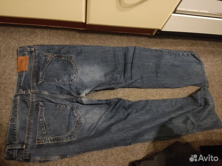 Джинсы мужские