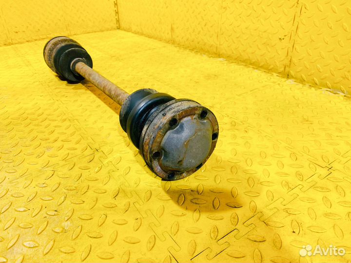 Привод задний Mercedes-Benz 190 W201 82-94