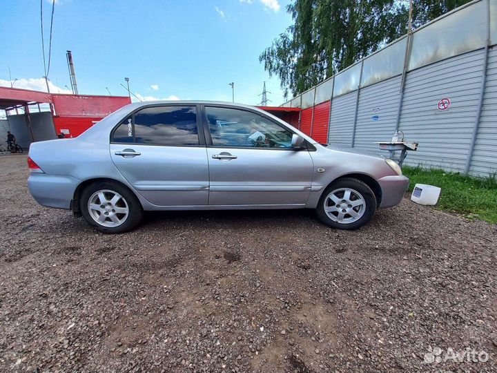 Mitsubishi Lancer 1.6 МТ, 2006, 270 000 км