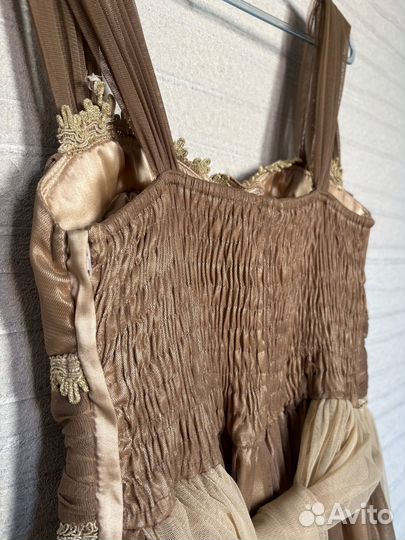 Платье вечернее