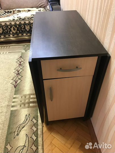 Продам стол - тумбу