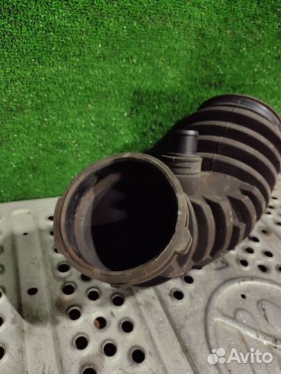 Патрубок воздушного фильтра Scania 6-series 2018