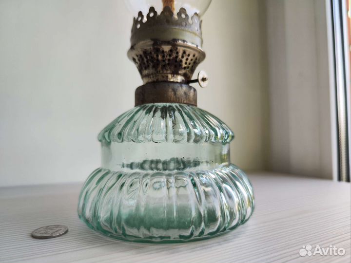 Антикварная керосиновая масляная лампа