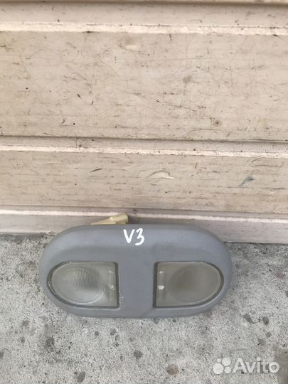 Плафон салонный Mitsubishi Galant 9 MR590961HA