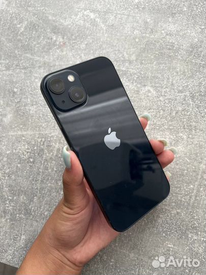 iPhone 13