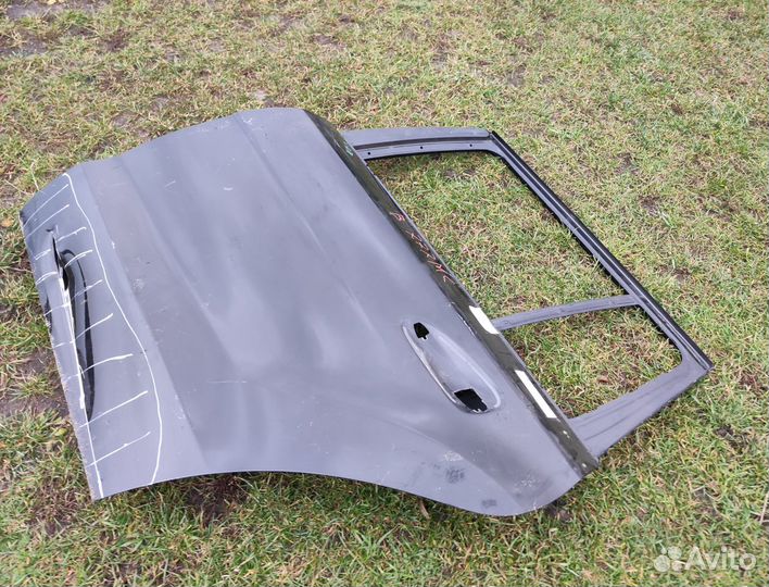 Дверь поврежденная задняя левая Mercedes GLS 2017