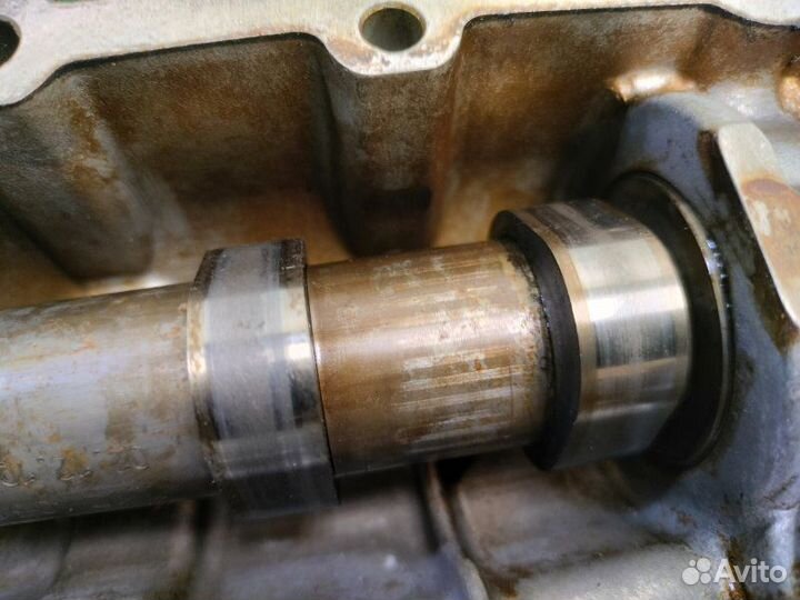 Б/У постель распредвала Golf Plus 2012 03c103475bc