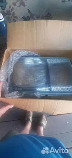 Стекло фары W140 bosch 1305621905