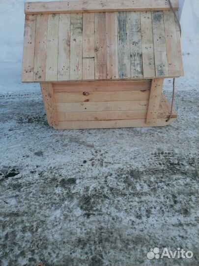 Собачья будка новая