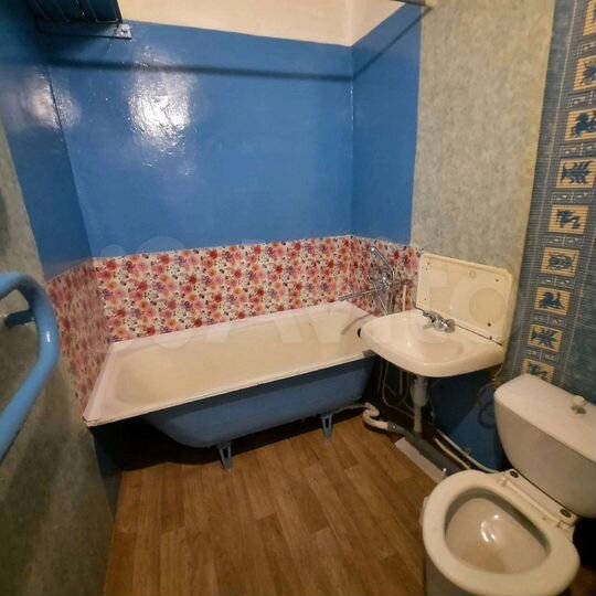 2-к. квартира, 42 м², 5/5 эт.