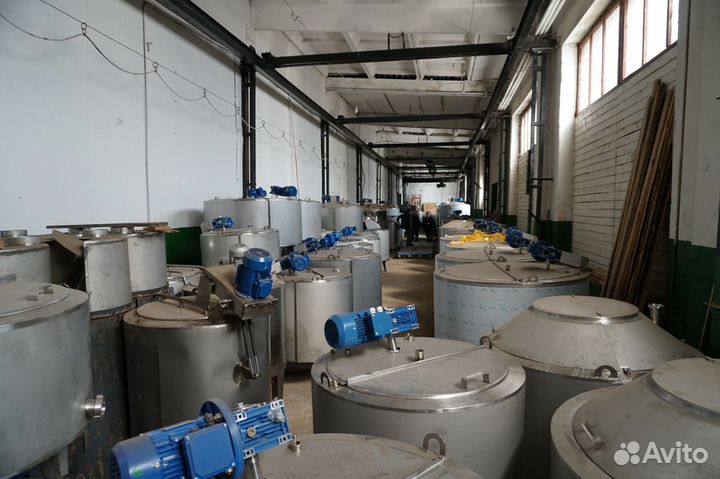 Пищевые емкости и резервуары