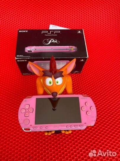 PSP 1004 Pink/ Rose / прошитая + 30 игр