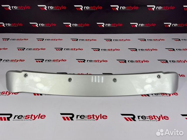 Спойлер Toyota Hiace 200 Серебро 1F7 Качество H906