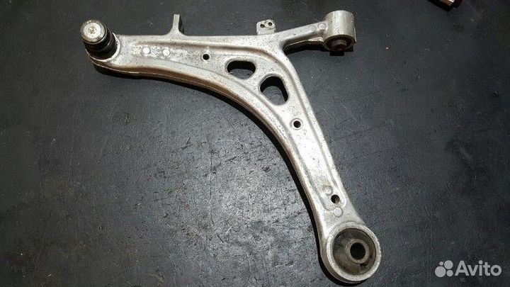 Передние алюминиевые рычаги Subaru Impreza Wrx Sti