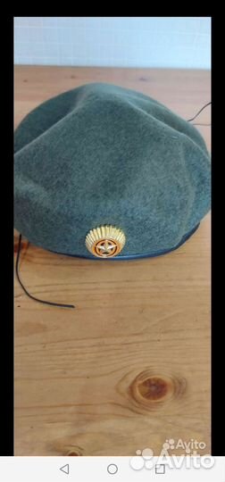 Берет оливковый бесшовный