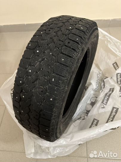 Bridgestone Blizzak Spike-01 185/65 R15 88T