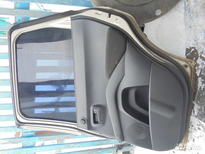 Дверь задняя правая mitsubishi outlander xl