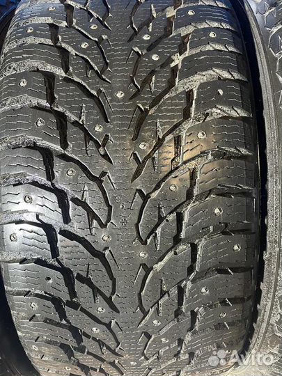 Nokian Tyres Hakkapeliitta 9 SUV 285/45 R21