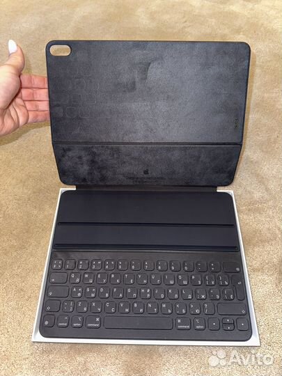 Apple iPad Pro Smart Keyboard Folio