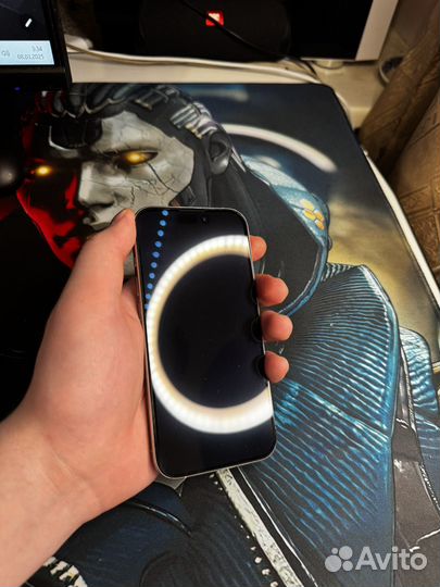 iPhone 15 Pro, 256 ГБ