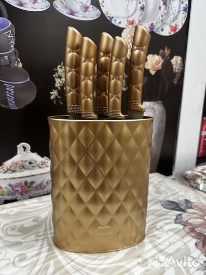 Набор кухонных ножей