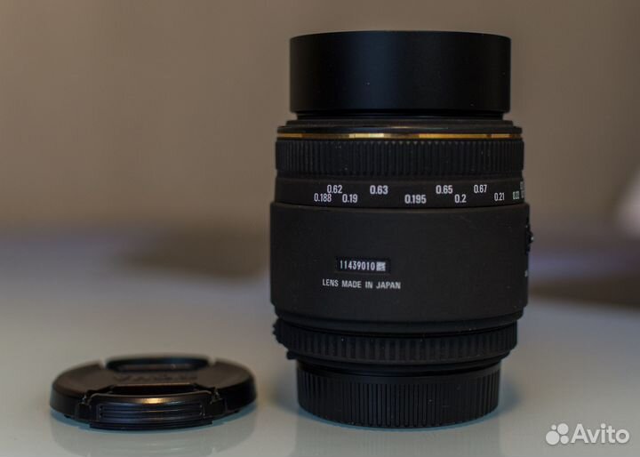Sigma 50mm f/2.8 DG Macro Nikon F