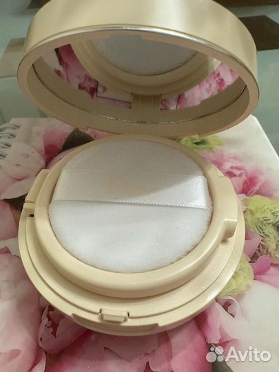 Пудра Dior Forever Cushion