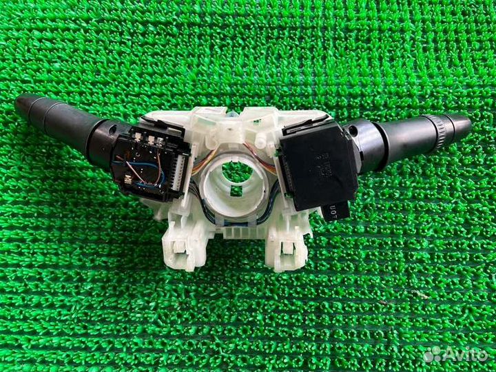 Подрулевой переключатель Mitsubishi Pajero