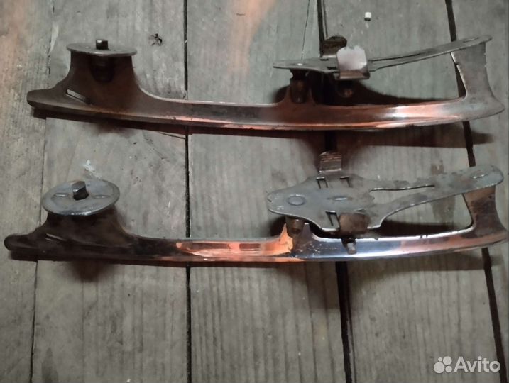 Продам коньки