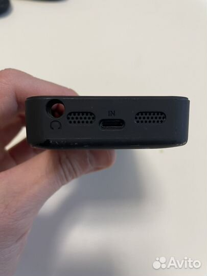 Чехол-аккумулятор для iPhone SE